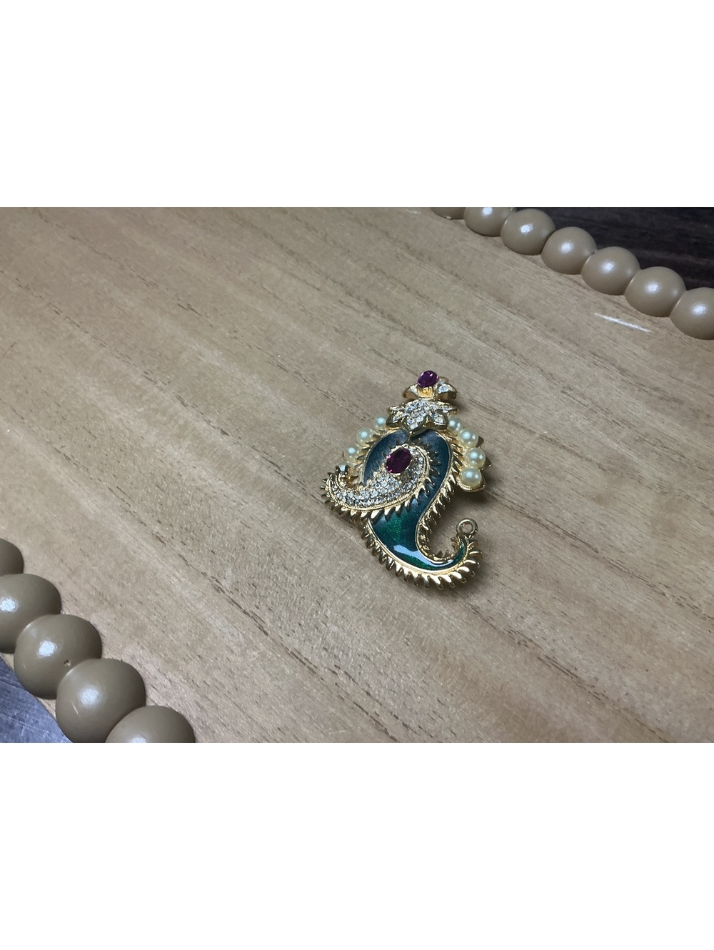 KJL Vintage Gold Tone Seahorse Brooch with Faux Pearls and Rhinestones
